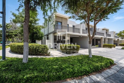 Kaupunkipientalo Tilal Al Ghaf, Dubai, Arabiemiraatit 4 makuuhuonetta, 205.22 m2 № 746888 - kuva 26