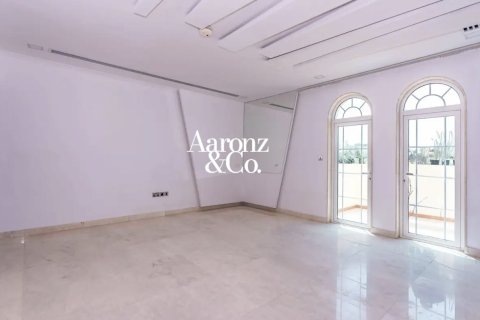 Villa en alquiler en Jumeirah Park, Dubai, EAU 4 dormitorios, 740 m2 № 758927 - foto 6