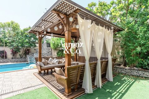Villa en alquiler en Jumeirah Park, Dubai, EAU 4 dormitorios, 740 m2 № 758927 - foto 3
