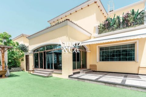 Villa em Jumeirah Park, Dubai, EAU 4 quartos, 740 m2 № 758927