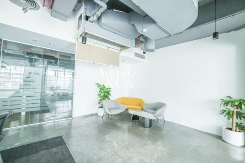 Biuro do wynajęcia w Dubai Marina, Dubai, ZEA 367 mkw., nr 711058 - zdjęcie 8