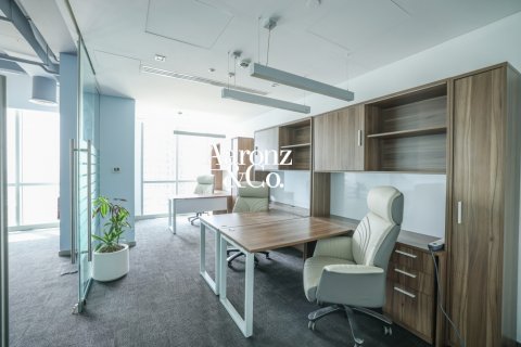 Biuro do wynajęcia w Dubai Marina, Dubai, ZEA 367 mkw., nr 711058 - zdjęcie 5