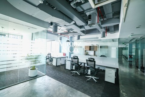 Biuro do wynajęcia w Dubai Marina, Dubai, ZEA 367 mkw., nr 711058 - zdjęcie 3