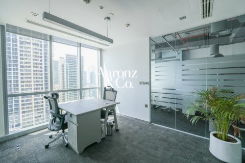 Biuro do wynajęcia w Dubai Marina, Dubai, ZEA 367 mkw., nr 711058 - zdjęcie 13