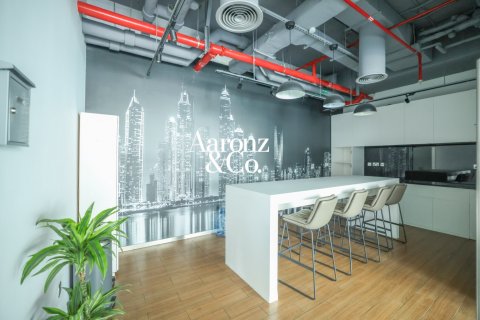 Biuro do wynajęcia w Dubai Marina, Dubai, ZEA 367 mkw., nr 711058 - zdjęcie 21