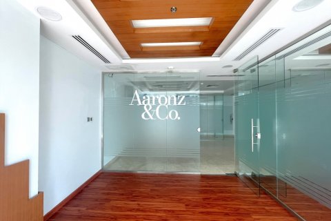 Zyrë në Business Bay, Dubai, Emiratet e Bashkuara Arabe 128 m2. № 711061 - Foto 3