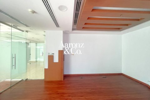 Zyrë në Business Bay, Dubai, Emiratet e Bashkuara Arabe 128 m2. № 711061 - Foto 2