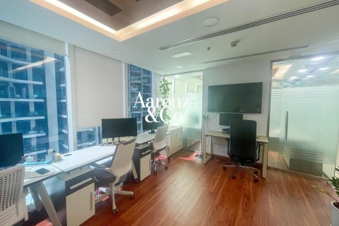 Zyrë në Business Bay, Dubai, Emiratet e Bashkuara Arabe 128 m2. № 711061 - Foto 4