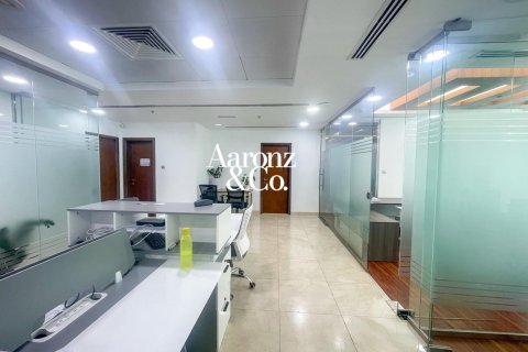 Zyrë në Business Bay, Dubai, Emiratet e Bashkuara Arabe 128 m2. № 711061 - Foto 2