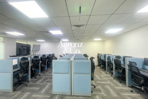 Kantoor te huur in Business Bay, Dubai, VAE 137 vr.m., nr 711059 - foto 2