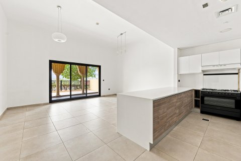 Apartmán v Jumeirah Golf Estates, Dubai, SAE 3 spálne, 237.05 m2 č. 749359