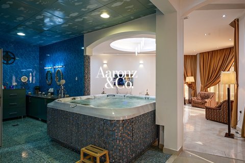 فيلا للإيجار في Emirates Hills، دبي، الإمارات العربية المتحدة 8 غرفة نوم ، 1486 متر مربع ، رقم 741561 - صورة 14