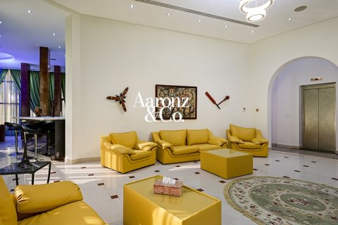 فيلا للإيجار في Emirates Hills، دبي، الإمارات العربية المتحدة 8 غرفة نوم ، 1486 متر مربع ، رقم 741561 - صورة 15