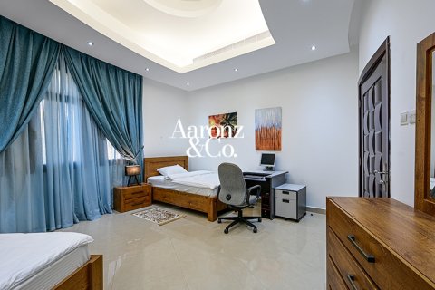 فيلا للإيجار في Emirates Hills، دبي، الإمارات العربية المتحدة 8 غرفة نوم ، 1486 متر مربع ، رقم 741561 - صورة 13