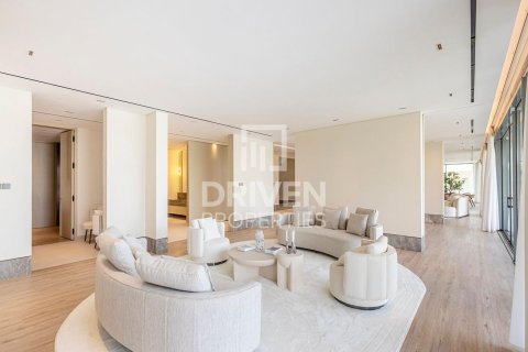 Vila u gradu Palm Jumeirah, Dubai, UAE 6 spavaće sobe, 1334 m2 Br. 653659 - Slika 7