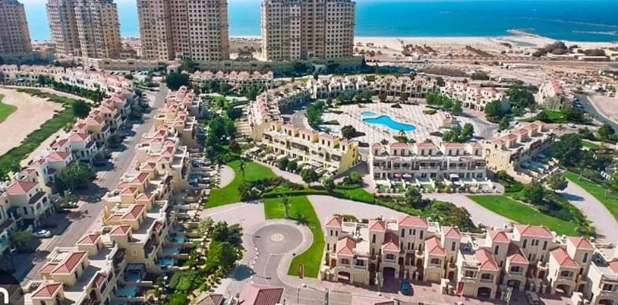 Apartman u gradu Al Hamra Village, Ras Al Khaimah, UAE 2 spavaće sobe, 125 m2 Br. 656300