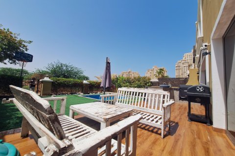 Adosado en venta en Al Hamra Village, Ras Al Khaimah, EAU 3 dormitorios, 263 m2 № 656303 - foto 26