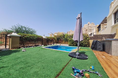 Adosado en venta en Al Hamra Village, Ras Al Khaimah, EAU 3 dormitorios, 263 m2 № 656303 - foto 29