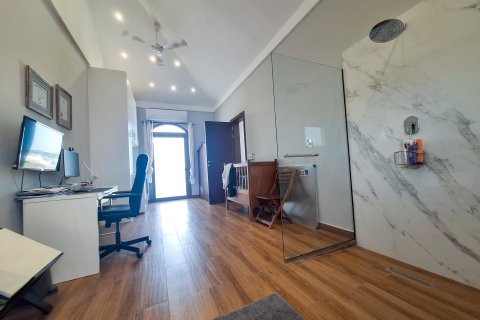 Adosado en venta en Al Hamra Village, Ras Al Khaimah, EAU 3 dormitorios, 263 m2 № 656303 - foto 23