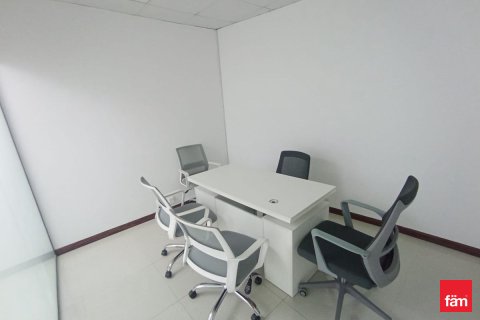 Oficina en alquiler en Business Bay, Dubai, EAU 104.2 m2 № 722096 - foto 2