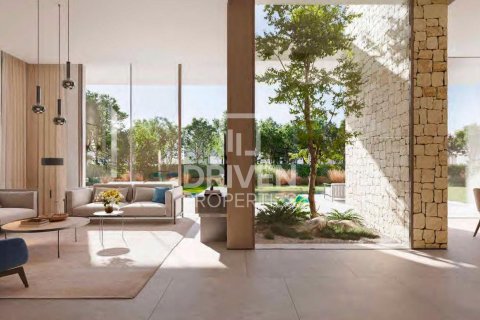 Villa in Dubai Land, UAE 5 bedrooms, 651.53 sq.m. № 742272 - photo 23