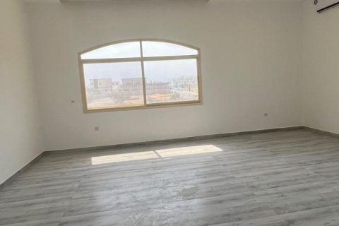 Villa zum Verkauf in Seih Al Uraibi, Ras Al Khaimah, VAE 6 Schlafzimmer, 1394 m2 Nr. 735061 - Foto 8