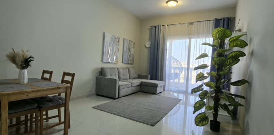 Apartment in Ras Al Khaimah, UAE 2 bedrooms, 121 sq.m. № 735066