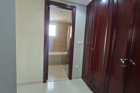 Apartment in Ras Al Khaimah, UAE 2 bedrooms, 121 sq.m. № 735066 - photo 15