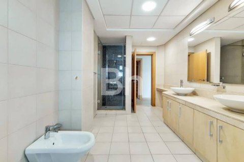Huoneisto Palm Jumeirah, Dubai, Arabiemiraatit 3 makuuhuonetta, 206 m2 № 643660 - kuva 9