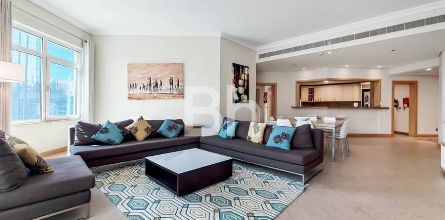 Huoneisto Palm Jumeirah, Dubai, Arabiemiraatit 3 makuuhuonetta, 206 m2 № 643660