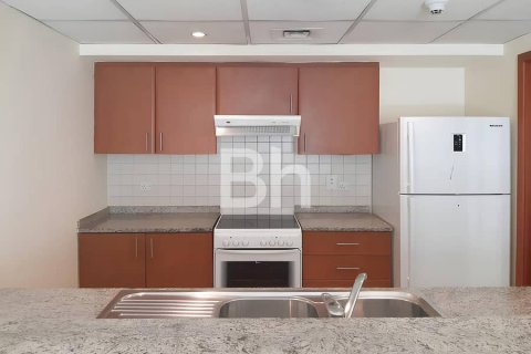Lägenhet till försäljning i Dubai, UAE 1 sovrum, 70 kvm Nr. 643659 - fotografi 3