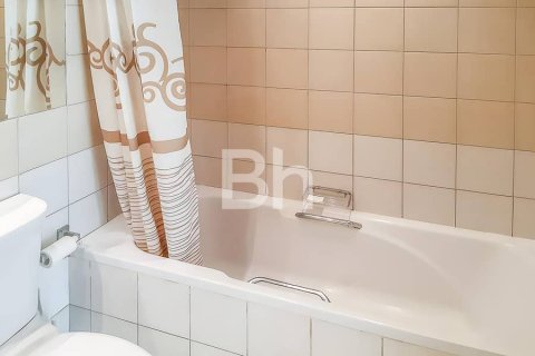 Lägenhet till försäljning i Dubai, UAE 1 sovrum, 70 kvm Nr. 643659 - fotografi 11