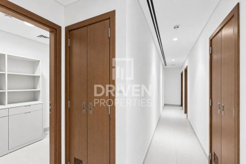 Huoneisto Al Wasl, Dubai, Arabiemiraatit 3 makuuhuonetta, 162.12 m2 № 759603 - kuva 17