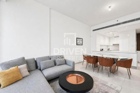 Huoneisto Al Wasl, Dubai, Arabiemiraatit 3 makuuhuonetta, 162.12 m2 № 759603 - kuva 3
