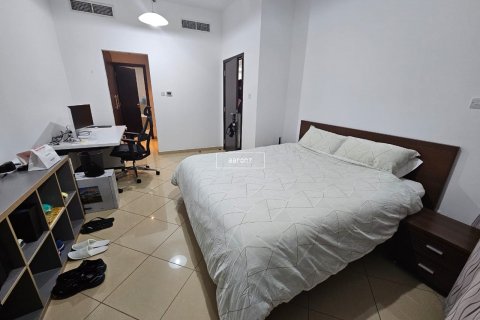 Apartment in Jumeirah Lake Towers, Dubai, UAE 1 bedroom, 76.1 sq.m. № 630893 - photo 5