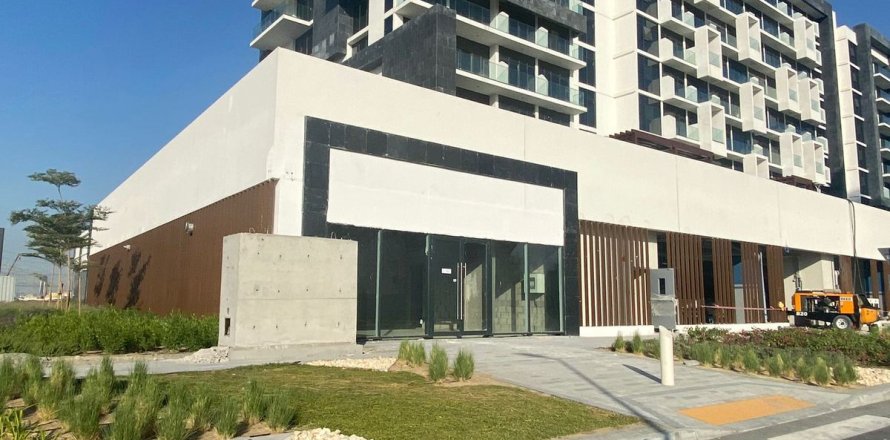 Shop in Meydan, Dubai, UAE 59.1 sq.m. № 710804