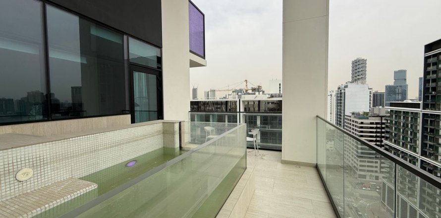 Apartment in Dubai, UAE 2 bedrooms, 103.2 sq.m. № 698920