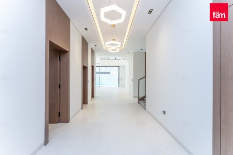 Villa sa Al Furjan, Dubai, UAE 5 silid-tulugan, 603.9 sq.m. № 698923 - larawan 23