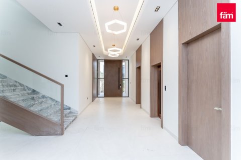 Villa sa Al Furjan, Dubai, UAE 5 silid-tulugan, 603.9 sq.m. № 698923 - larawan 7