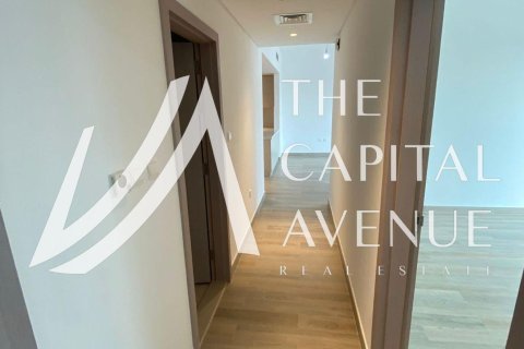 דירה להשכרה ב Yas Island, Abu Dhabi, איחוד האמירויות  2 חדרי שינה, 99 מ"ר, מספר 681376 - תמונה 2