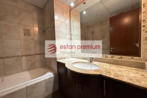 Apartment in Dubai Marina, UAE 3 bedrooms, 330 sq.m. № 686621 - photo 17