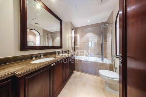 Apartament de vânzare în Downtown Dubai (Downtown Burj Dubai), Dubai, EAU 2 dormitoare, 124.03 mp.  №762448 - poză 13