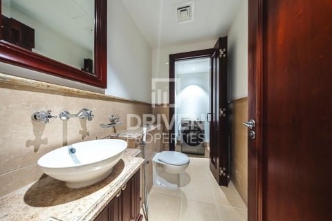 Apartament de vânzare în Downtown Dubai (Downtown Burj Dubai), Dubai, EAU 2 dormitoare, 124.03 mp.  №762448 - poză 14