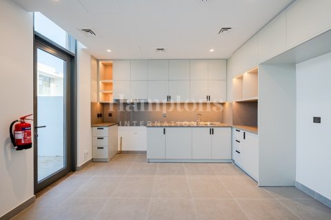 Снять в аренду таунхаус в Arabian Ranches 3, Дубай, ОАЭ 3 спальни, 145.84934873м2, № 658889 - фото 12