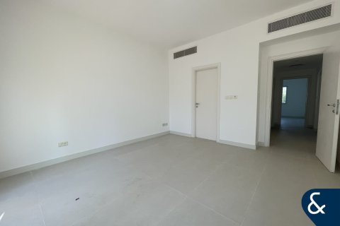 Villa te huur in Meadows, Dubai, VAE 5 slaapkamers, 353 vr.m., nr 688781 - foto 9