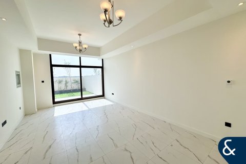 Kuća u nizu u Mohammed Bin Rashid City, Dubai, UAE 4 spavaćih soba, 188 m2 Br. 668224 - fotografija 1