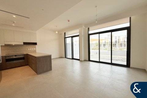 Stadthaus zur Miete in Mudon, Dubai, VAE 3 Schlafzimmer, 207 m2 Nr. 668225 - Foto 4
