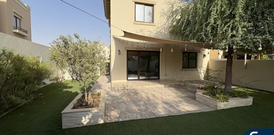 Vila v Reem, Dubai, SAE 3 ložnice, 358 m² Č.: 668222