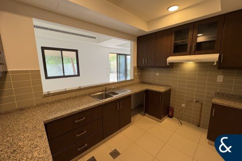 Vila v Reem, Dubai, SAE 3 ložnice, 358 m² Č.: 668222 - fotografie 7