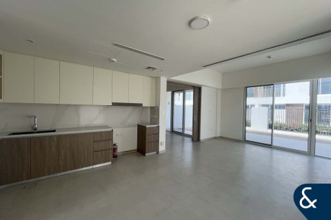 Vilă de închiriat în The Valley, Dubai, EAU 4 dormitoare, 258 mp. №668211 - poză 2